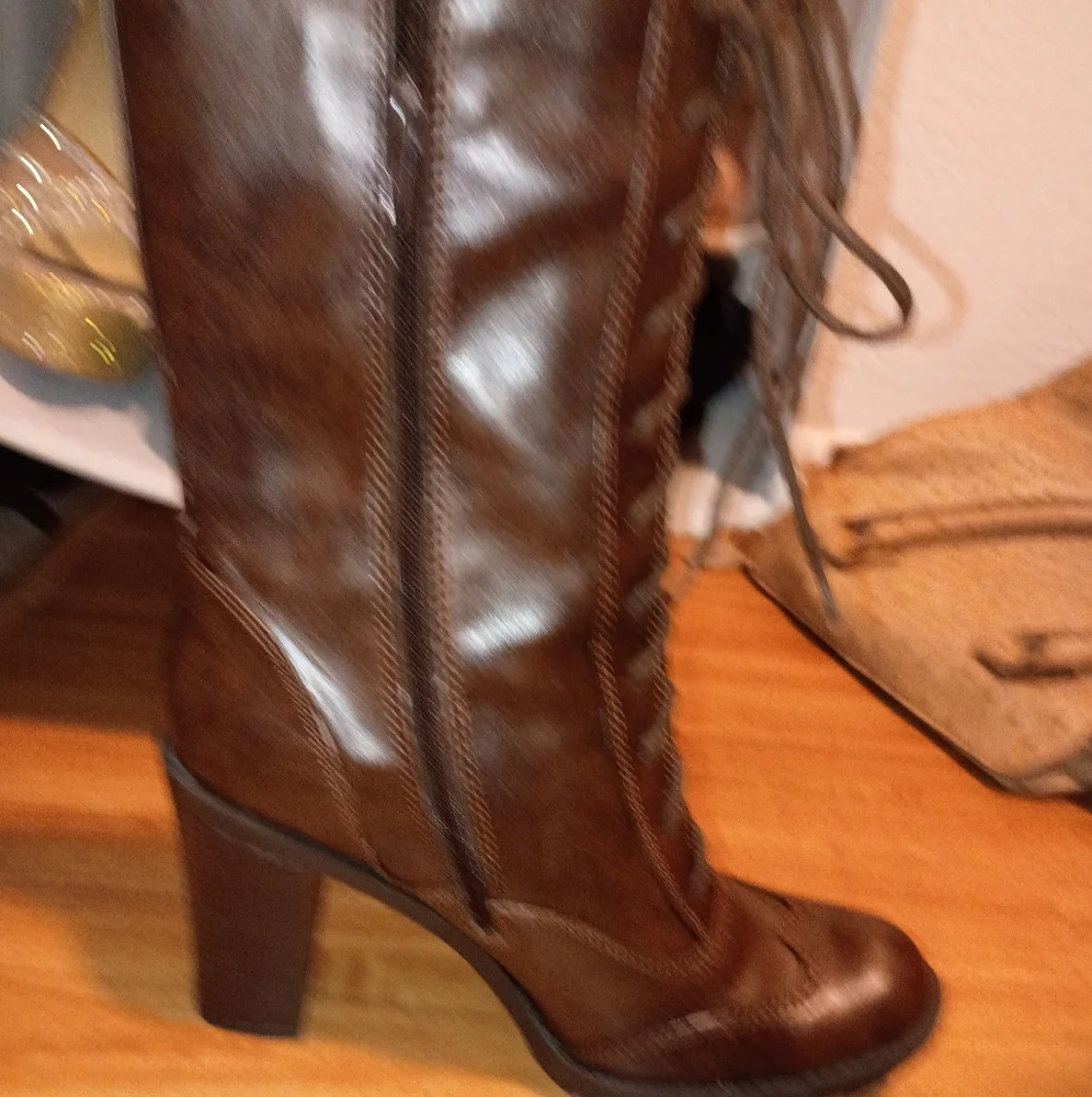 Arizona Jean Co. Brown Brogue-Style Heeled Lace-Up Boots | Size 7 1/2 👢 - Picture 9 of 16